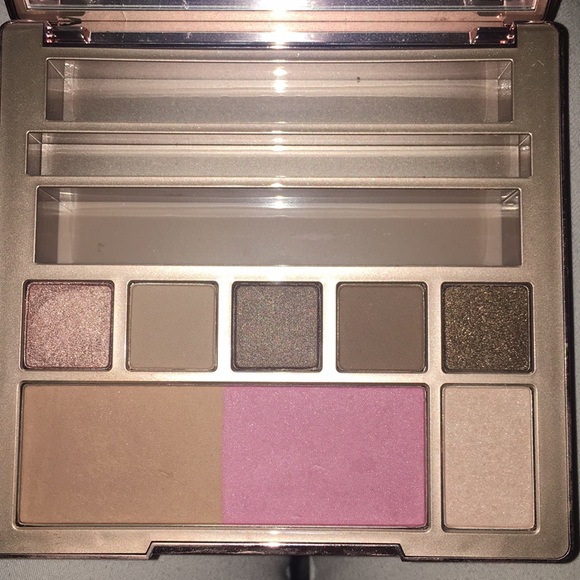 URBAN DECAY NAKED on the run palette - Picture 2 of 2